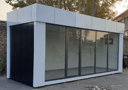 Bureau container 20 pieds HC – accueil public type 3 – dimensions 6,06 x 2,44 x 2,89m 1