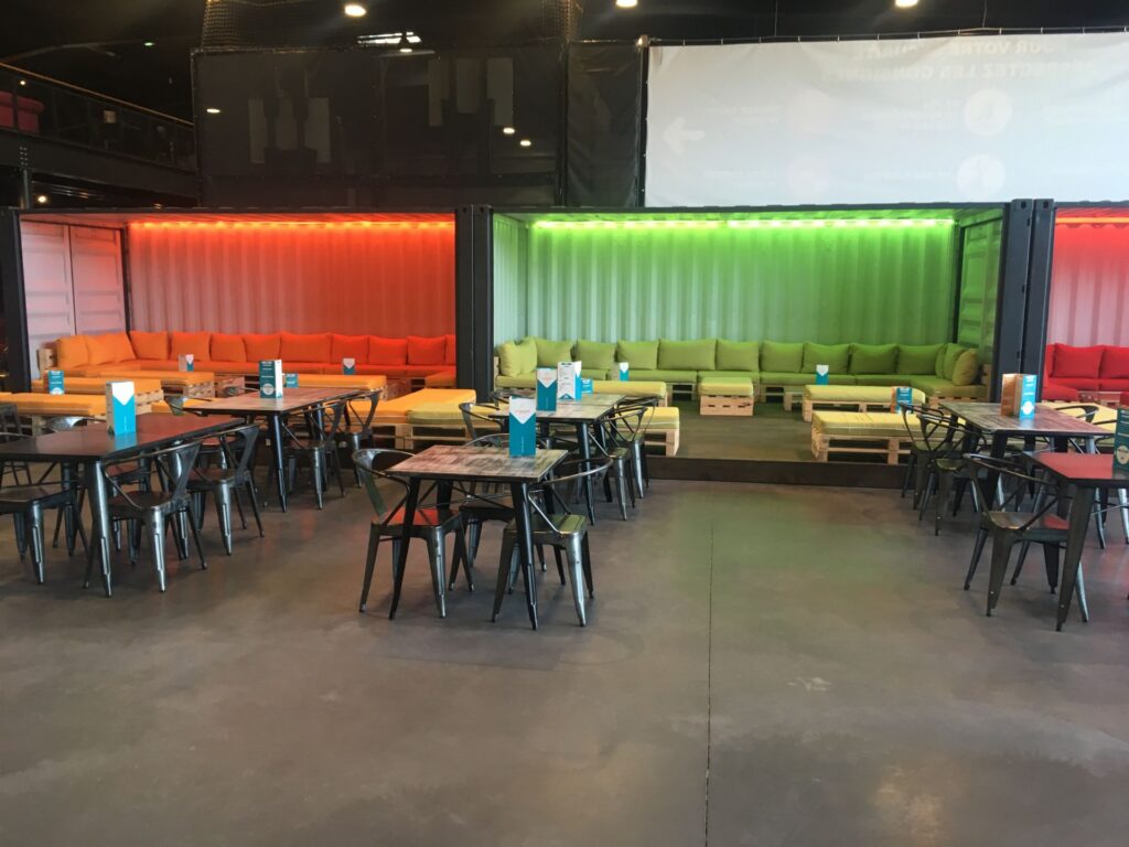 Container aménagé et modifié sur mesure - Image 1