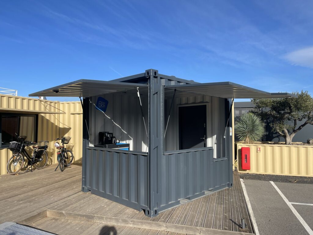 Container aménagé Snack Box 10 pieds – solution clé en main pour food truck et événements 1