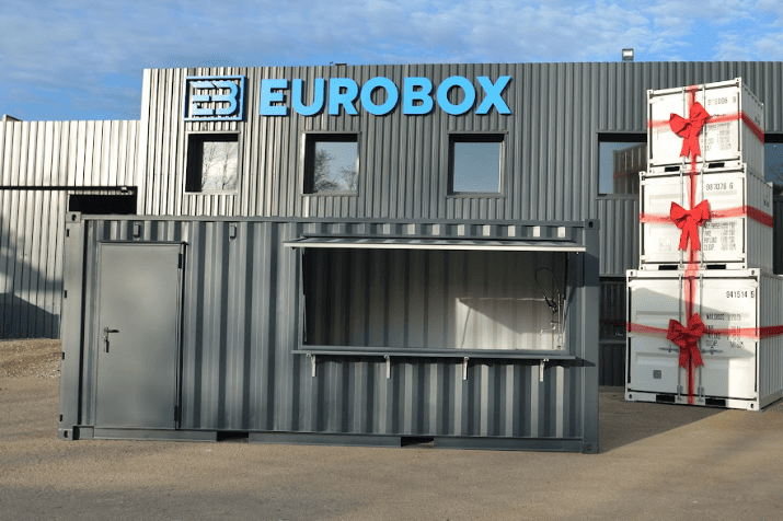 Container bar / snack modulable et robuste, idéale pour créer un espace de restauration convivial et professionnel – Eurobox 1