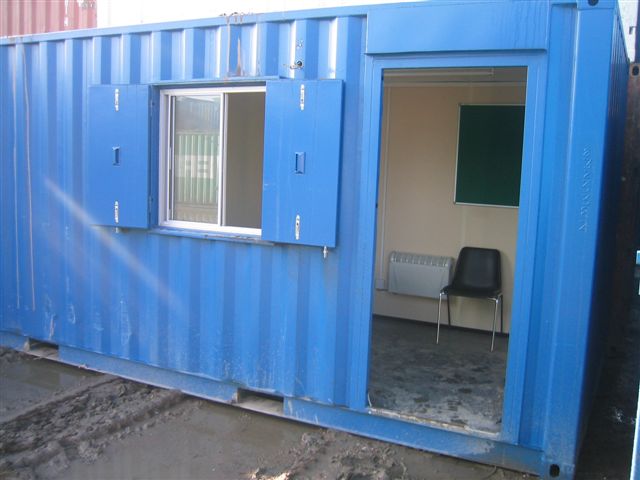 Container maritime bureau 1