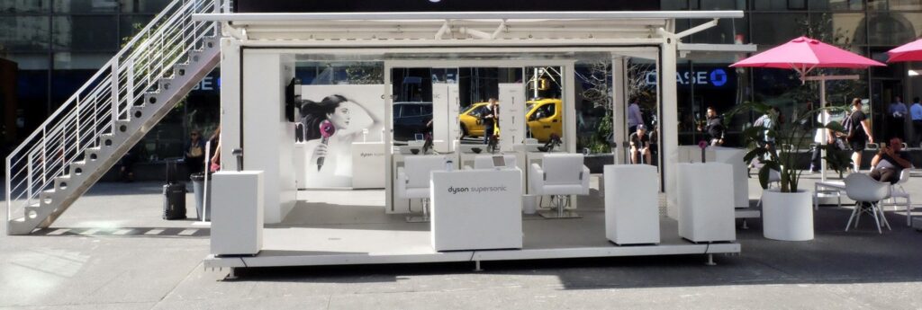 Module café et bar combiné ISK40 – conteneurs snack avec terrasse et structure maritime 1