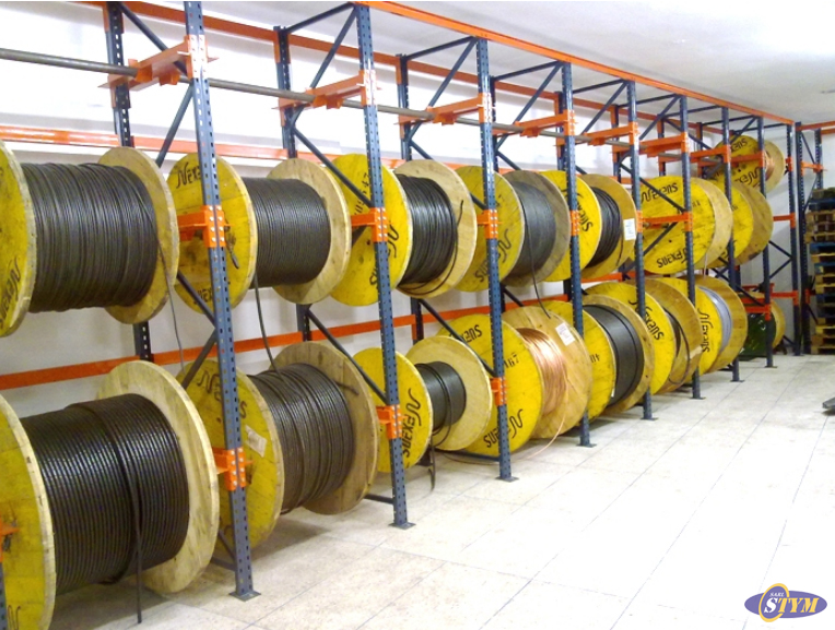 Porte-bobine pour stockage de câbles, cordes et tissus en bobines ou rouleaux - Image 3