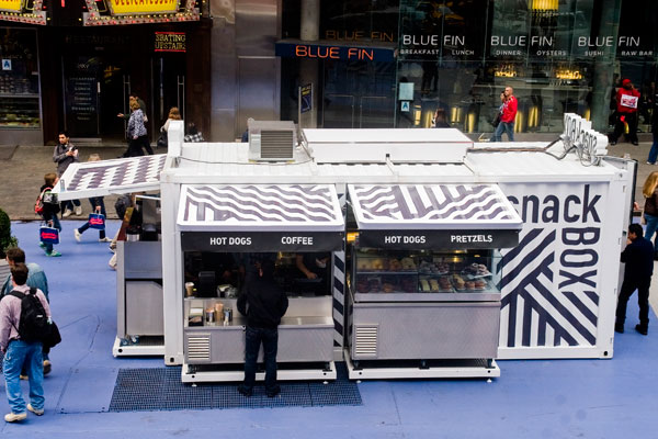 Snack commercial container 20 pieds – 6 mètres de longueur – transformé en bon état révisé - Image 1