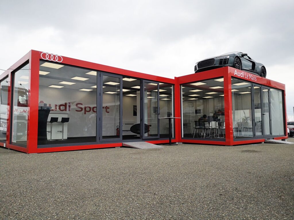 Container concession auto/moto – showroom modulable et sécurisé avec baies vitrées panoramiques - Image 2