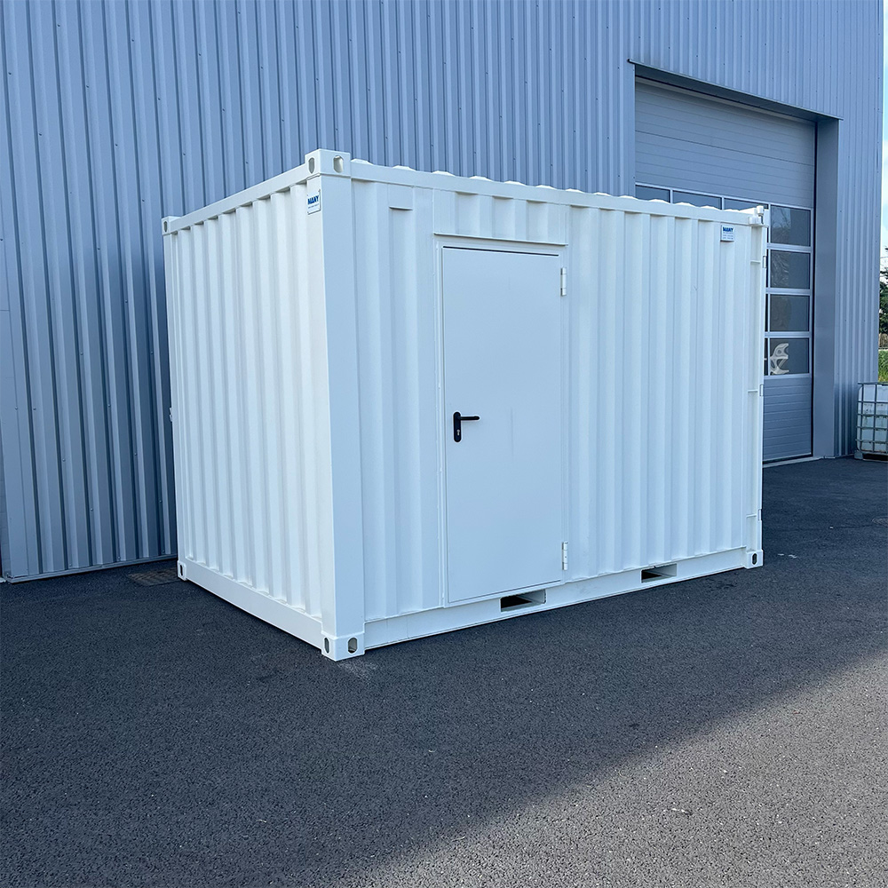 Aménagements containers AQUITAINER – Conteneur de stockage 10&rsquo;CS-3,6m avec équipements complets - Image 1