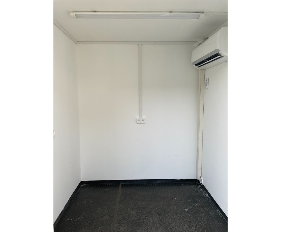 Abri balistique mobile MBS – blindé, aménagé avec climatisation et électricité, modèle The Round - Image 2