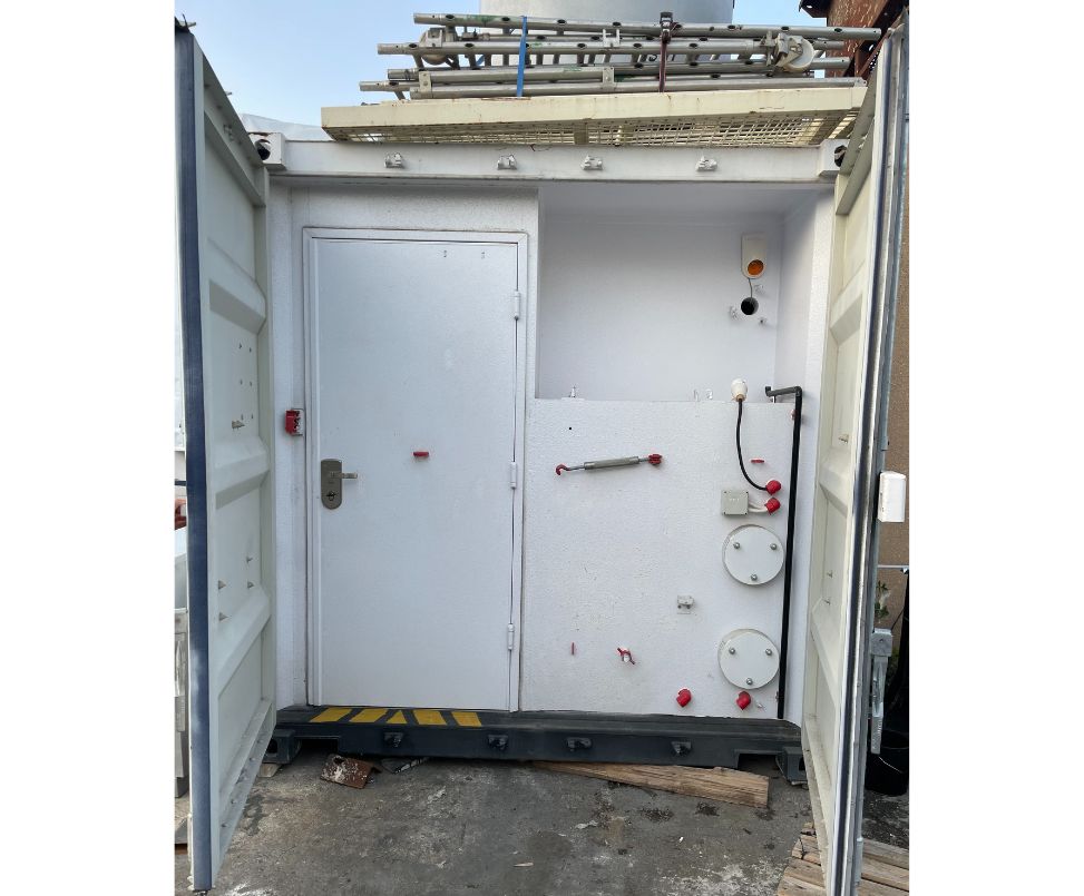 Conteneur de sécurité polyvalent blindé – pare-balles et antidéflagrant avec systèmes HVAC et électriques intégrés - Image 4