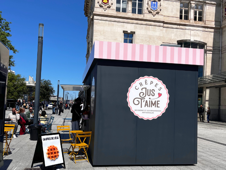 Kiosque de location gare Toulouse – Novakube – kiosque de restauration fixe container sur mesure - Image 4