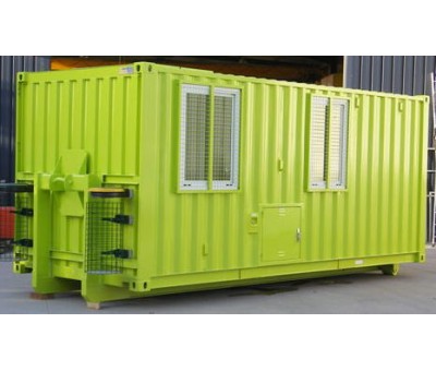 Conteneur de stockage sur berces – brut ou aménagé, facilement manipulable par bras hydraulique - Image 1