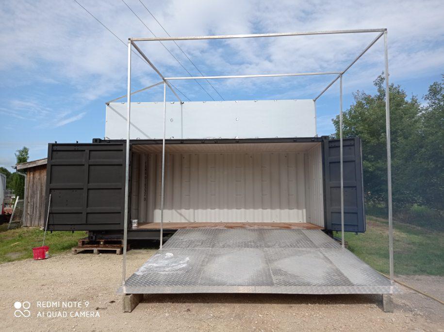Container Open Side 20 pieds – 6,058 m de long, 2,438 m de large, 2,591 m de haut – Isolé et équipé - Image 4