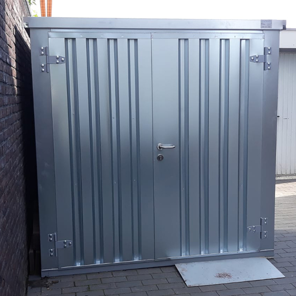 Conteneur garage démontable 2 x 2 mètres (3.7 m²) – avec double porte et sol surélevé - Image 2