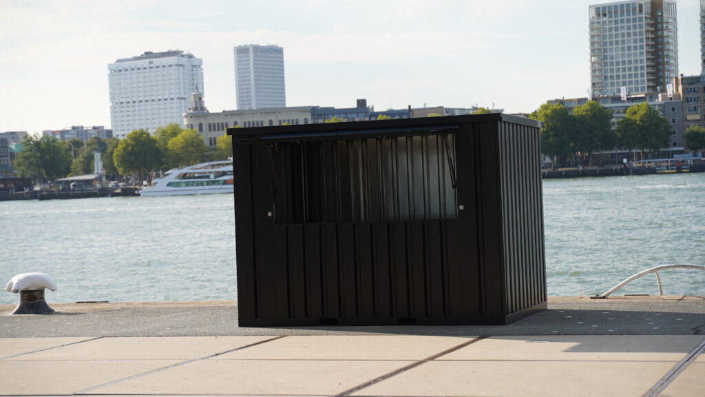 Food truck 3×2 XL RAL 9005 – Bar extérieur démontable noir de 3×2 m (5.5 m²) avec auvent pliable - Image 1