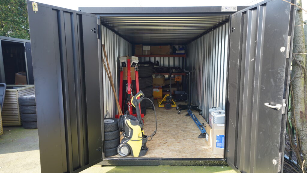 Conteneur démontable noir 5 x 2 mètres (10 m²) – avec double porte sur le côté 2 mètres (petit côté) - Image 4