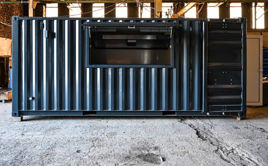 Buvette snack clé en main en container maritime de 20 pieds pour clubs sportifs et associations – Kiosque Ambulant - Image 1