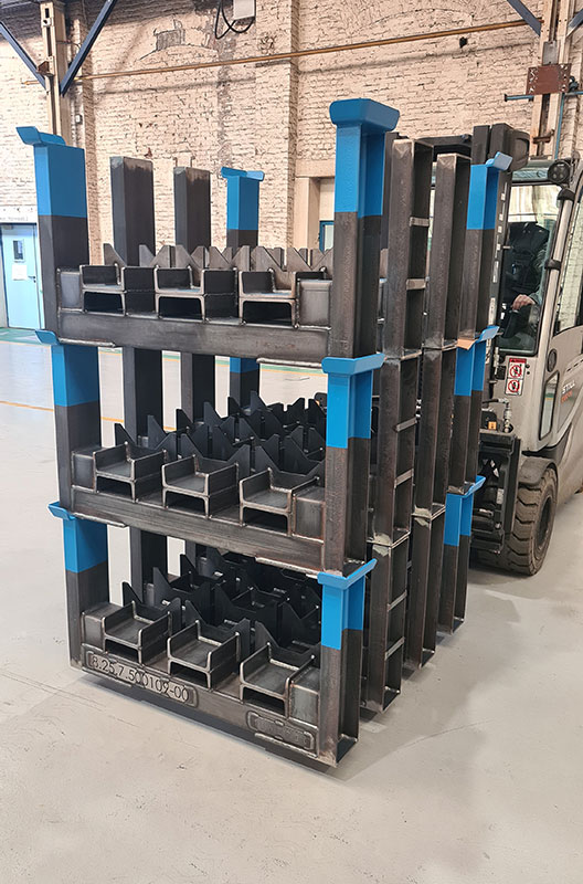 Forge box CF8-25-7-500109-2247-2 – Metal storage container – 1200 x 1010 x 600 mm - Image 4