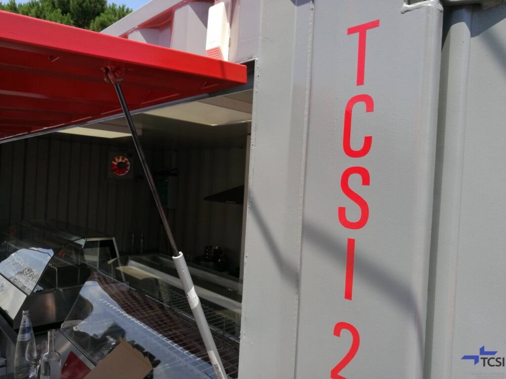 Container aménagé en snack à Montpellier – Aménagement sur mesure par TCSI 3